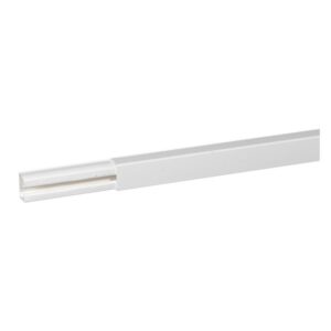 Legrand 030017 DLPlus 32x20mm Moulding